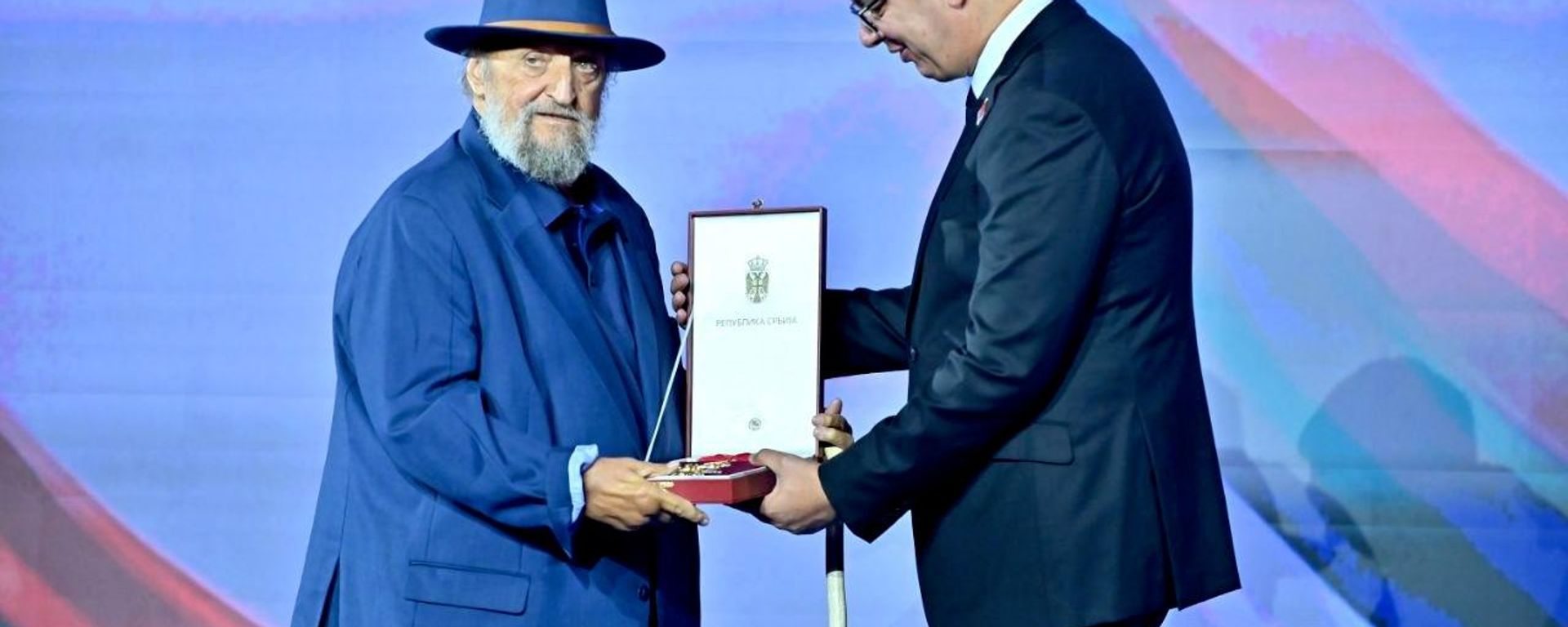 Орденом Карађорђеве звезде првог степена одликован је Петар Божовић, један од најистакнутијих драмских уметника - за нарочите заслуге у јавним и културним делатностима, посебно у области глуме - Sputnik Србија, 1920, 15.09.2026