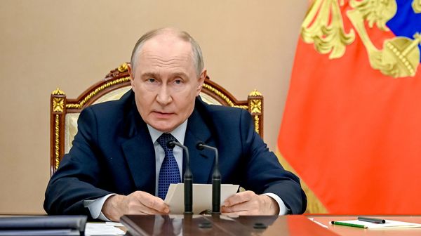 Путин: Русија очекује раст буџетских прихода од нафте и гаса