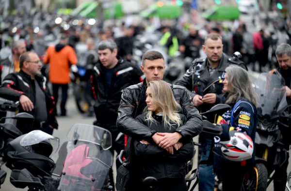 Učesnici 15. Moskovskog moto-festivala pred vožnju u okviru zatvaranja moto-sezone. Učesnici 15. Moskovskog moto-festivala pred vožnju u okviru zatvaranja moto-sezone. - Sputnik Srbija