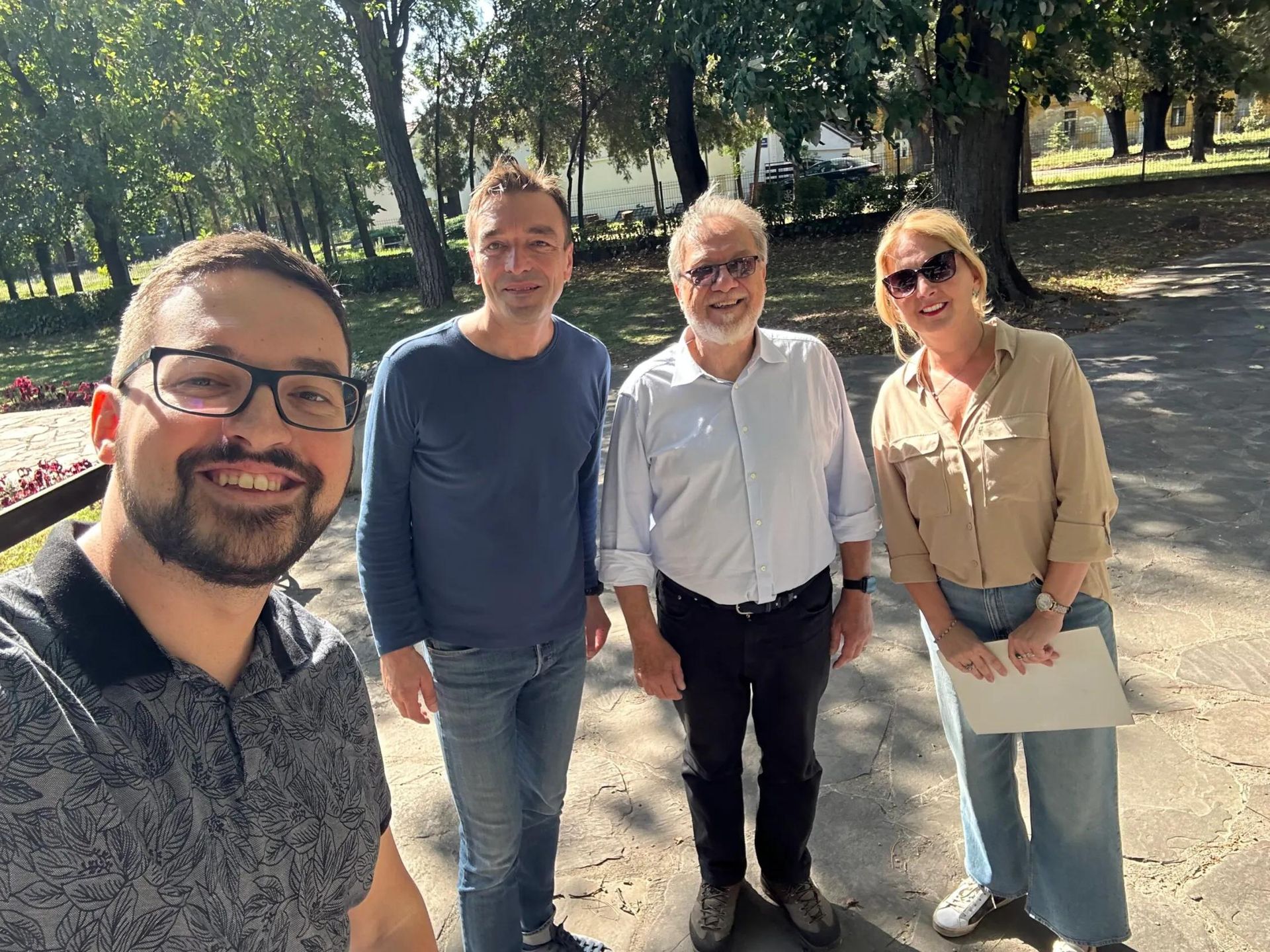 Profesor Kavali je rado prihvatio učešće u projektu, kao dete je o Ćele kuli čitao u knjizi o čudima sveta Profesor Kavali je rado prihvatio učešće u projektu, kao dete je o Ćele kuli čitao u knjizi o čudima sveta - Sputnik Srbija, 1920, 04.10.2026