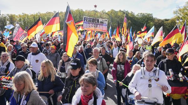 протест у Берлину против савезне владе - Sputnik Србија