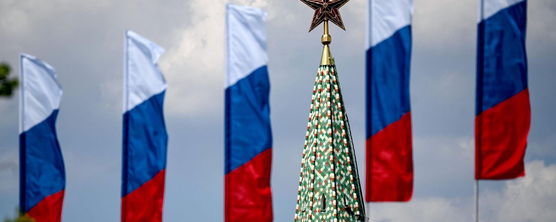 Ukrašavanje Moskve za Dan Rusije Ukrašavanje Moskve za Dan Rusije - Sputnik Srbija, 1920, 12.10.2026