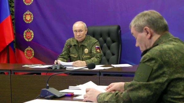 Путин - Sputnik Србија
