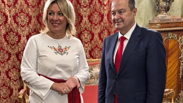 Marija Zaharova i Ivica Dačić - Sputnik Srbija