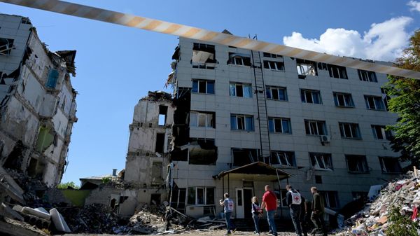 Украјинске оружане снаге су 22. маја напале зграду и студентски дом Старобељског стручног колеџа Луганског државног педагошког универзитета. - Sputnik Србија