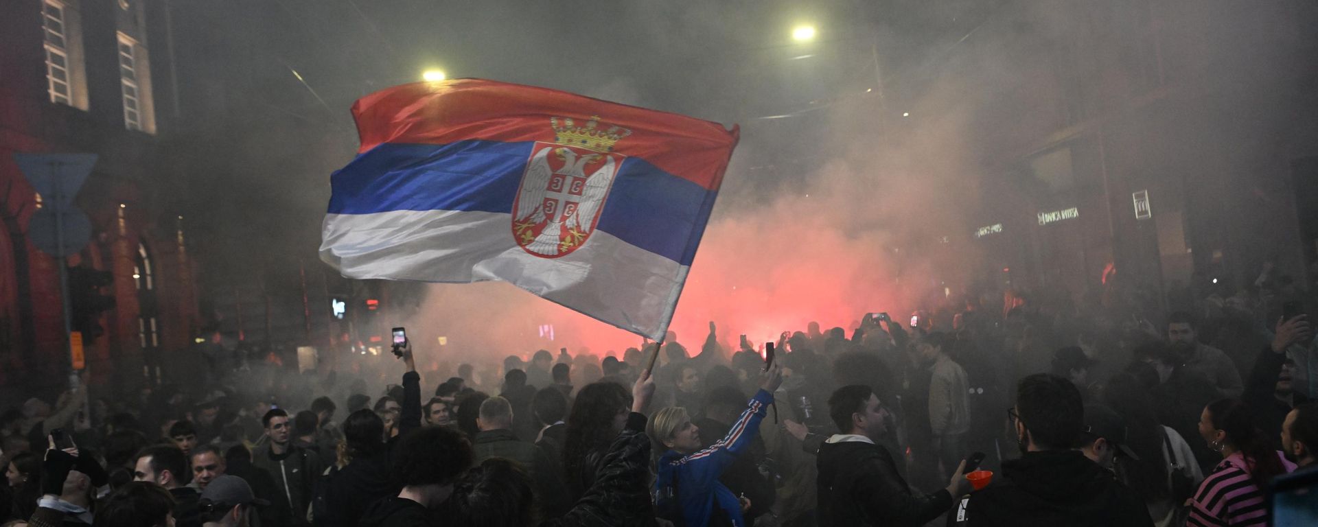 Slavlje pristalica Studentske liste u Beogradu. - Sputnik Srbija, 1920, 25.10.2026