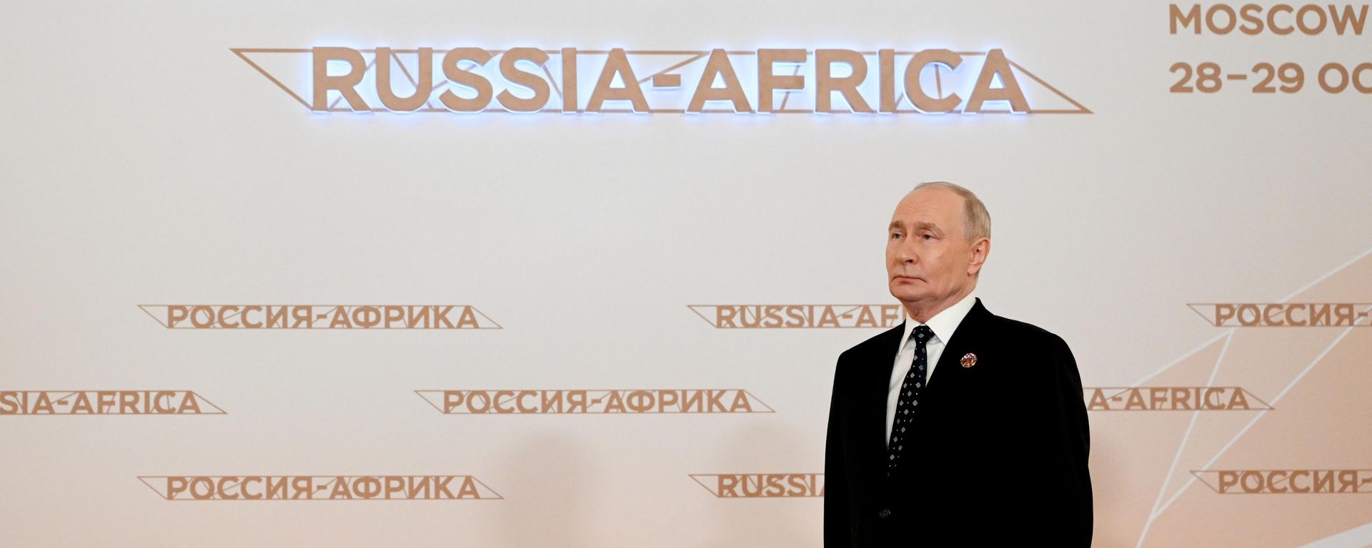 Predsednik Rusije Vladimir Putin - Sputnik Srbija, 1920, 29.10.2026