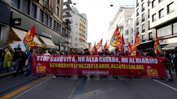 Protest u Milanu - Sputnik Srbija