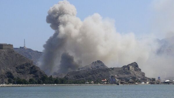 Jemen - dim raste iz vojnog skladišta - Sputnik Srbija