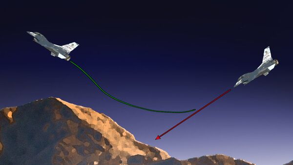 Zajednički projekat NASA-e, Amaričkog Vazduhoplovstva, i kompanije „ Lokhed Martin“ je u fazi razvoja od 1980. I njime se nastoji da se obezbedi način za kontrolu letenja koja bi daljinskim putem promenila kurs aviona koji je u poniranju - Sputnik Srbija