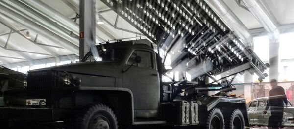 Бацач ракета БМ-13 - proslavljena kaćuša - Sputnik Србија