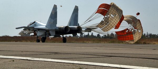 Ruski avion Su-34 u bazi Hmejmim u Siriji - Sputnik Srbija