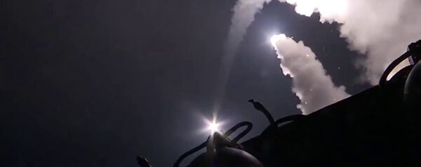 Бродови из Каспијске флоте лансирали крстареће ракете на позиције терориста ИД у Сирији Бродови из Каспијске флоте лансирали крстареће ракете на позиције терориста ИД у Сирији - Sputnik Србија