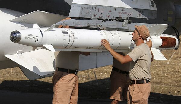 Ruska raketa H-25L: Dužina: 3,75 metara; Težina: 320 kg; Težina bojevog dela: 112 kg Ruska raketa H-25L: Dužina: 3,75 metara; Težina: 320 kg; Težina bojevog dela: 112 kg - Sputnik Srbija