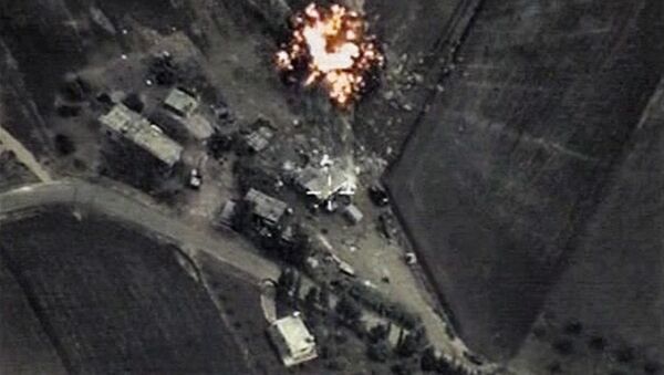 Ruski vazdušni napadi u Siriji - Sputnik Srbija