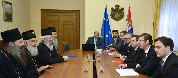 Aleksandar Vučić sa patrijarhom Irinejom - Sputnik Srbija