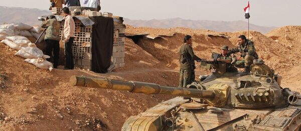 Sirijski vojnici na Sirijsko-libanskoj granici, 60 km severozapadno od Damaska. Sirijski vojnici na Sirijsko-libanskoj granici, 60 km severozapadno od Damaska. - Sputnik Srbija