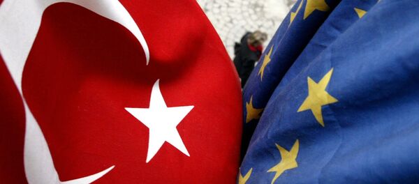 Заставе Турске и Европске уније - Sputnik Србија