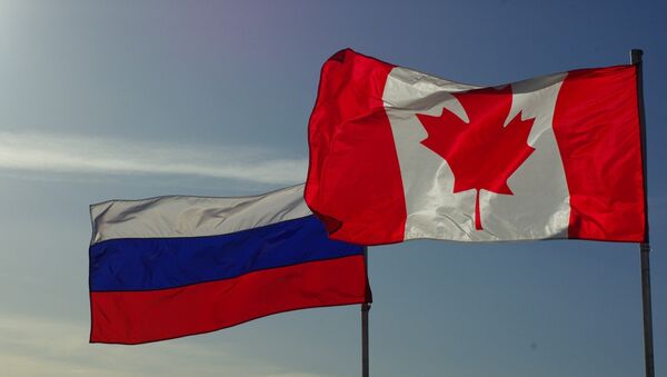 Руска и Канадска застава - Sputnik Србија
