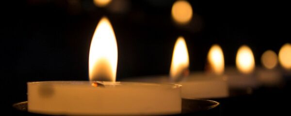 Sveće Sveće - Sputnik Srbija