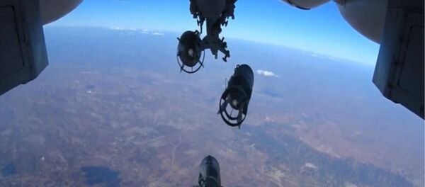 Руски ваздушни напади на положаје ИД у Сирији - Sputnik Србија
