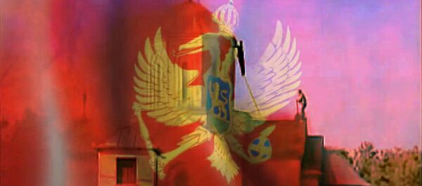 Paljenje crkve Svetog Andreja u Podujevu 17. marta 2004.godine. Paljenje crkve Svetog Andreja u Podujevu 17. marta 2004.godine. - Sputnik Srbija