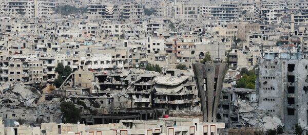 Око четири милиона Сиријаца побегло је из земље, а још 7,6 милиона људи је бежећи од смрти напустило домове и уточиште пронашло у другим, безбеднијим деловима државе. Око четири милиона Сиријаца побегло је из земље, а још 7,6 милиона људи је бежећи од смрти напустило домове и уточиште пронашло у другим, безбеднијим деловима државе. - Sputnik Србија