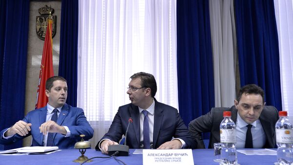 Aleksandar Vučić sa predstavnicima Srba sa KiM - Sputnik Srbija