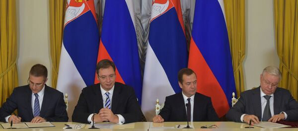 Вучић и Медведев - Sputnik Србија