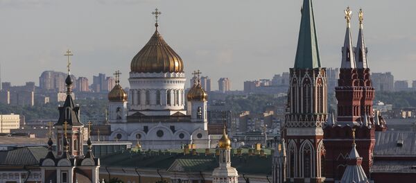 Snimak iz vazduha pokazuje kule Državne Istorijskog muzeja (R), Kremlj (2 R) i Hram Hrista Spasitelja u Moskvi (C) u centralnoj Moskvi, Rusija, 9. juna, 2015. Snimak iz vazduha pokazuje kule Državne Istorijskog muzeja (R), Kremlj (2 R) i Hram Hrista Spasitelja u Moskvi (C) u centralnoj Moskvi, Rusija, 9. juna, 2015. - Sputnik Srbija