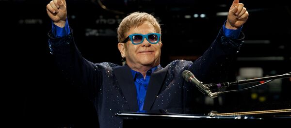 Sir Elton John Sir Elton John - Sputnik Србија