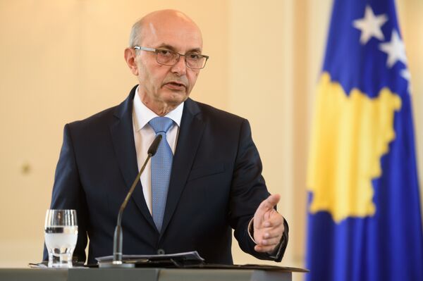 Prištinski mediji: Vilijam Voker „sastavlja“ novu vladu na godišnjicu Račka? Prištinski mediji: Vilijam Voker „sastavlja“ novu vladu na godišnjicu Račka? - Sputnik Srbija