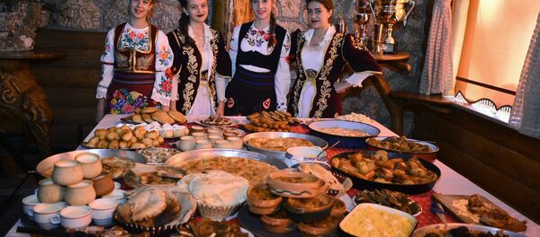 Сјенички специјалитети, шведски сто - Sputnik Србија