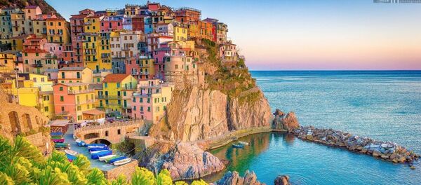 Живот у бајци: Најлепша места за бег од градске вреве Живот у бајци: Најлепша места за бег од градске вреве - Sputnik Србија