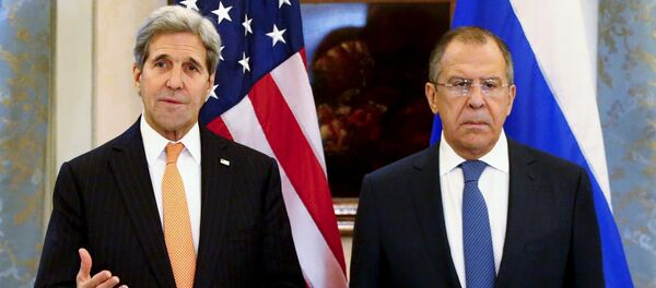 Руски министар иностраних послова Сергеј Лавров, државни секретар САД Џон Кери - Sputnik Србија