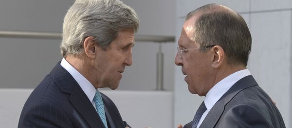 Руски министар иностраних послова Сергеј Лавров, државни секретар САД Џон Кери - Sputnik Србија
