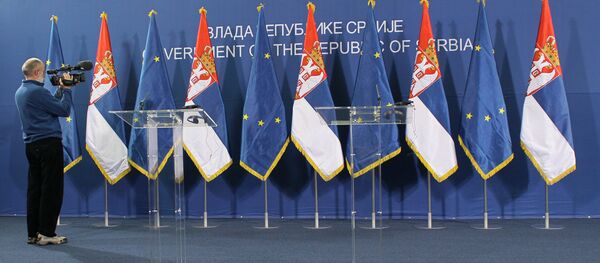 Zastave EU i Srbije Zastave EU i Srbije - Sputnik Srbija