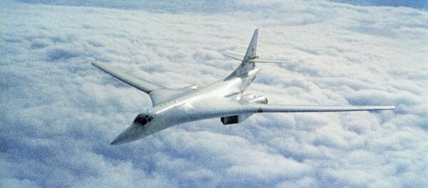 Ruski strateški bombarder Tu-160 - Sputnik Srbija