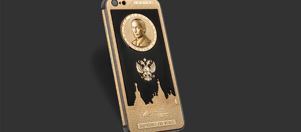 Ајфон С6 са ликом Владимира Путина - Sputnik Србија