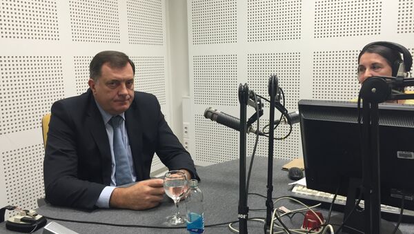 Predsednik Republike Srpske Milorad Dodik u emisiji Svet sa Sputnjikom, snimljenom u studiju u Banjaluci. - Sputnik Srbija