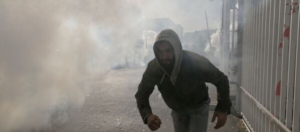 Протести опозиције у Приштини - Sputnik Србија