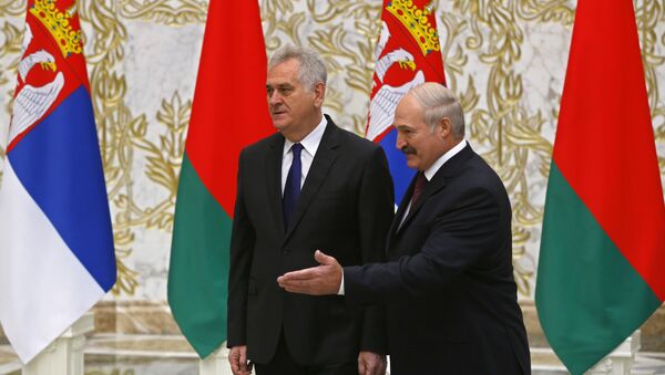 Predsednik Belorusije Aleksandar Lukašenko i predsednik Srbije Tomislav Nikolić u Minsku - Sputnik Srbija