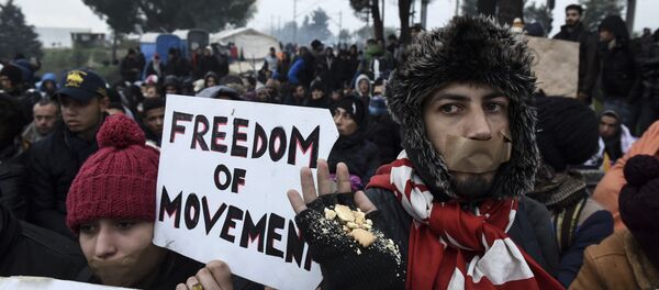 Protest izbeglica na Mekedonsko-Grčkoj granici - Sputnik Srbija