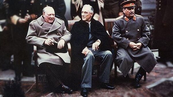 Черчил, Рузвелт, Стаљин на самиту на Јалти 1945 године - Sputnik Србија