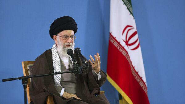 Духовни лидер Ирана ајатолах Сејед Али Хаменеи - Sputnik Србија