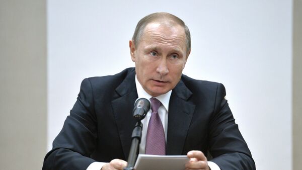 Riski predsednik Vlaldimir Putin - Sputnik Srbija