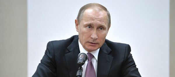 Riski predsednik Vlaldimir Putin - Sputnik Srbija