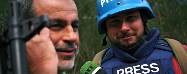 Ruski novinari Ruski novinari - Sputnik Srbija