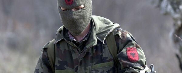 Pripadnik terorističke organizacije UČK na Kosovu Pripadnik terorističke organizacije UČK na Kosovu - Sputnik Srbija