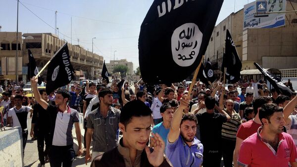 Pristalice terorističke  grupe Islamske države u Mosulu - Sputnik Srbija